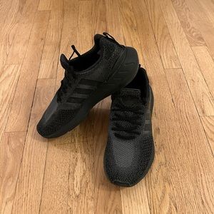 Adidas Swift Run 22 - Core Black